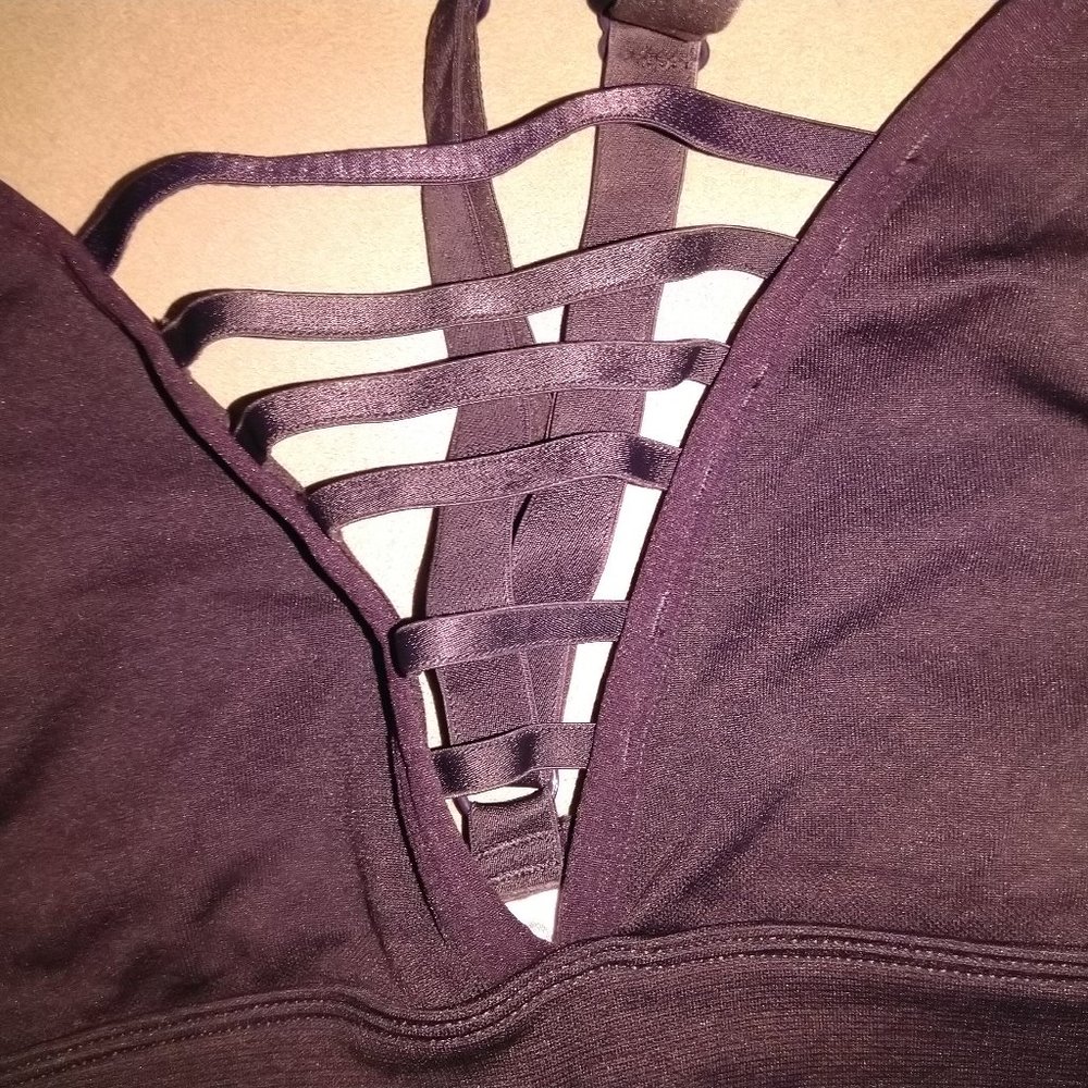 Exercise Top/Bra - Picture 2 of 5